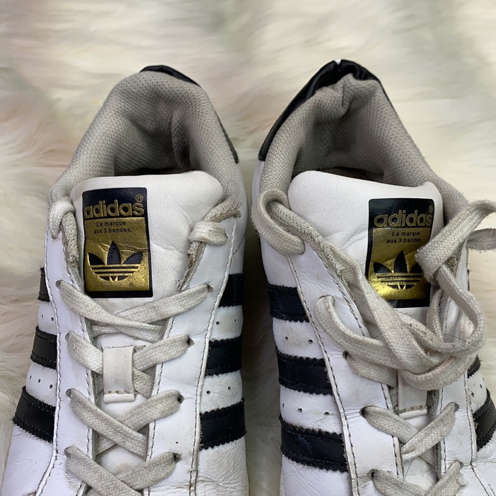 ADIDAS: Superstar Shell Top - Picture 4 of 8